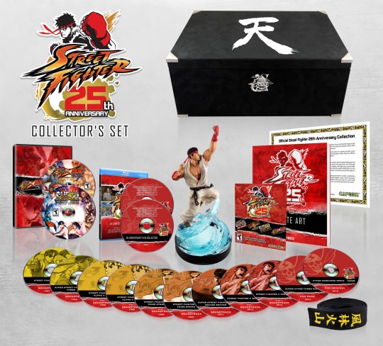 Street Fighter 25th Anniversary Collector's Set (Xbox 360) (PS3)