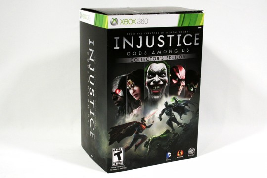 Injustice Gods Among Us Collector's Edition Xbox 360 Statue Comic & Game  *READ*