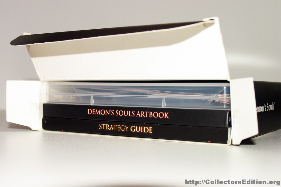 CollectorsEdition.org » Demon's Souls Black Phantom Edition (PS3) [2]