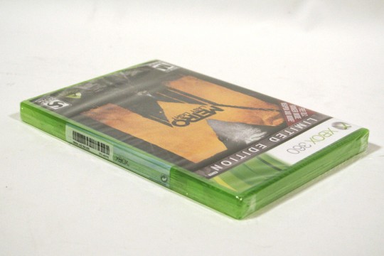 Metro Last Light Limited Edition (Xbox 360) [NTSC] (Deep Silver)